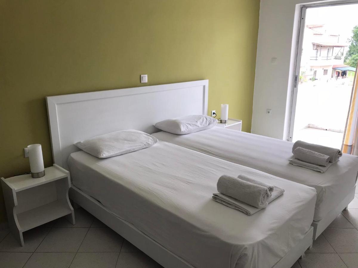 Kavos Central Extérieur photo